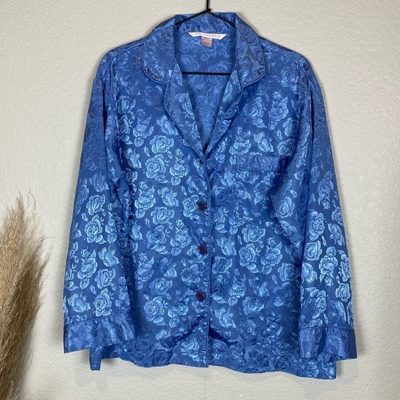 Vintage y2k Victoria’s Secret blue floral button-down - Picture 2 of 9